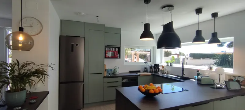 High-End Appliances: Column Ovens & Cabinetry